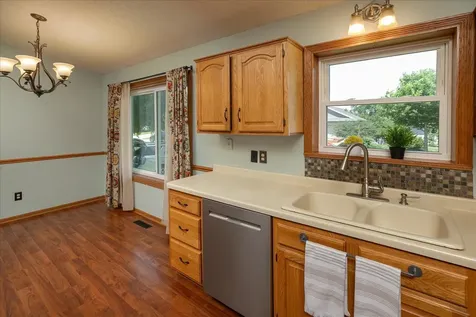 906 High Meadow Lane SW Rochester MN 55902