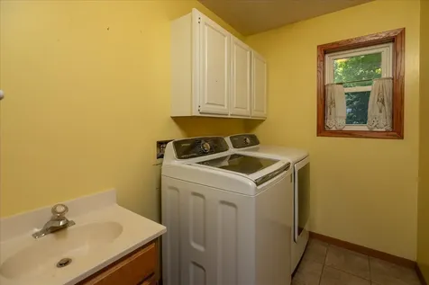 906 High Meadow Lane SW Rochester MN 55902