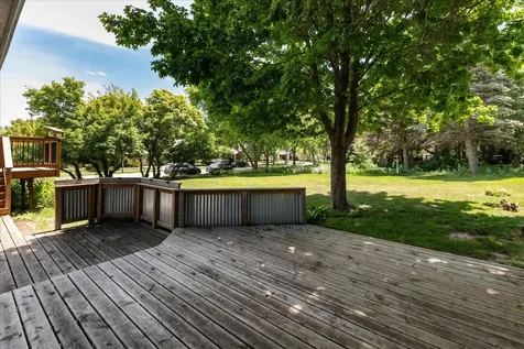 906 High Meadow Lane SW Rochester MN 55902