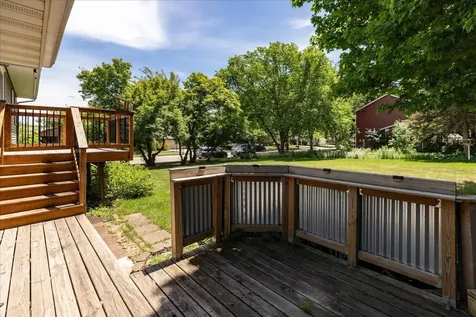 906 High Meadow Lane SW Rochester MN 55902