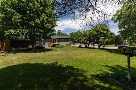 906 High Meadow Lane SW Rochester MN 55902