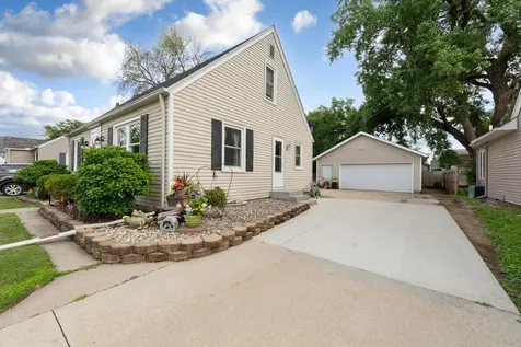 339 Jefferson Avenue Mankato MN 56003
