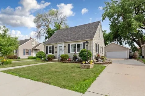 339 Jefferson Avenue Mankato MN 56003