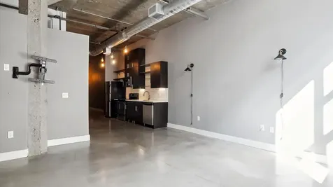 718 Washington Ave N Minneapolis MN 55401