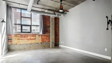 718 Washington Ave N Minneapolis MN 55401