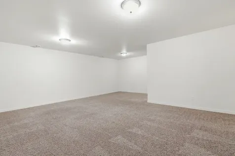 2829 14th Street W West Fargo ND 58078