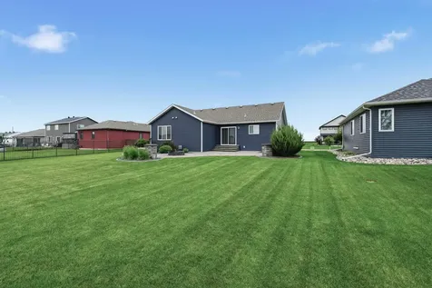 2829 14th Street W West Fargo ND 58078