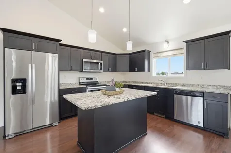 2829 14th Street W West Fargo ND 58078