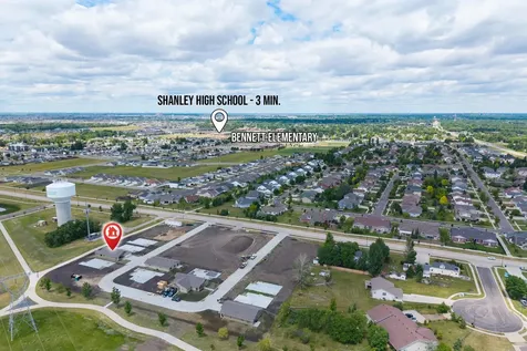 6462 Brekke Way S Fargo ND 58104