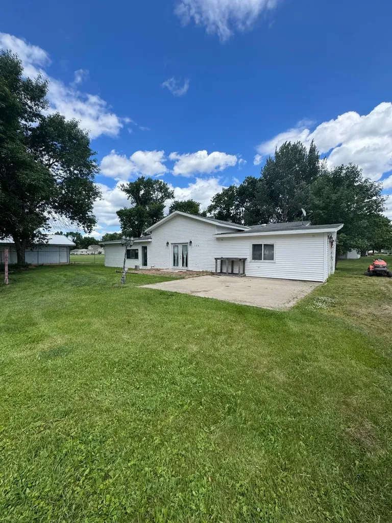 106 2nd Avenue N Mooreton ND 58061