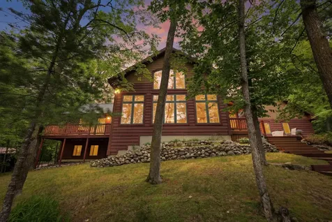 21516 NE Pickerel Lake Road Detroit Lakes MN 56501