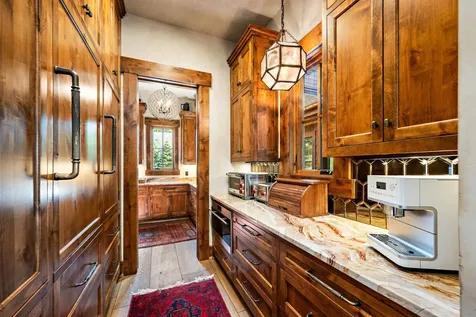 475 Oxford Road Orono MN 55356