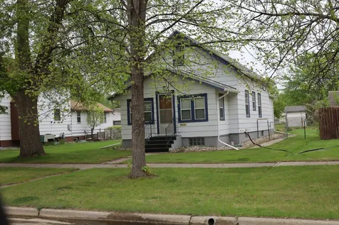 224 6th Street S Breckenridge MN 56520