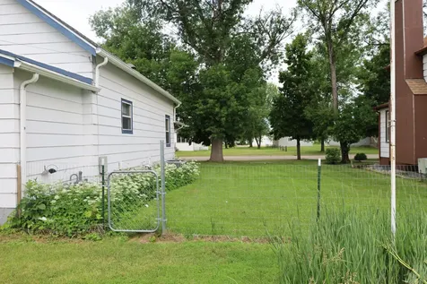 224 6th Street S Breckenridge MN 56520