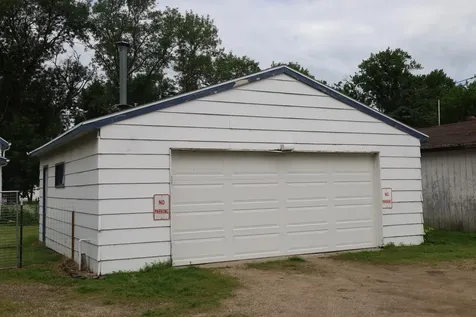 224 6th Street S Breckenridge MN 56520