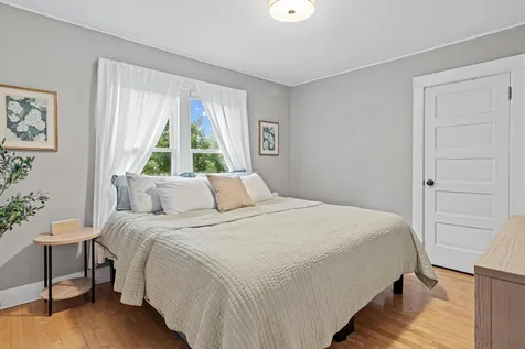 5740 Garfield Avenue Minneapolis MN 55419