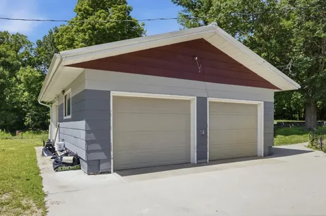 23379 Co Highway 32 Detroit Lakes MN 56501