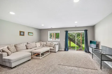 130 124th Lane NW Coon Rapids MN 55448