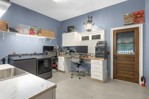 5139 Woodhill Road Minnetonka MN 55345