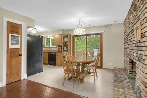5139 Woodhill Road Minnetonka MN 55345