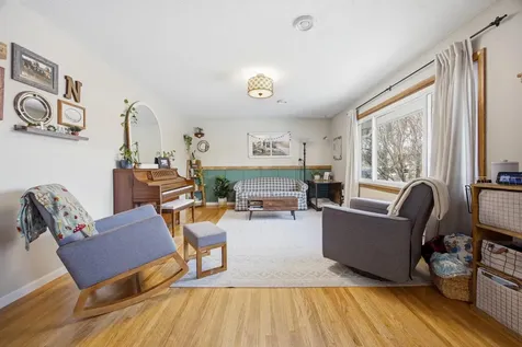 90 25th Avenue N Fargo ND 58102