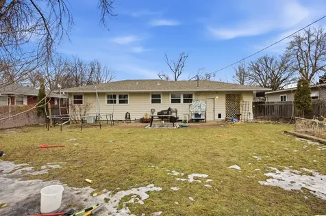 90 25th Avenue N Fargo ND 58102