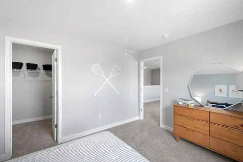 4791 Blake Way Woodbury MN 55129