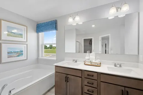 4791 Blake Way Woodbury MN 55129