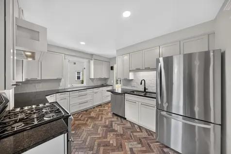 837 1st Street NW Rochester MN 55901