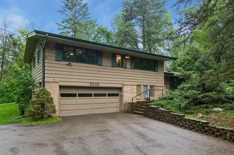 2938 Oak Lea Drive Minnetonka MN 55391