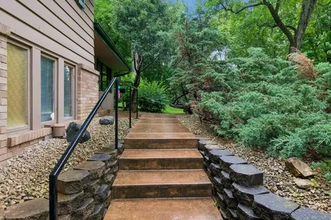 2938 Oak Lea Drive Minnetonka MN 55391