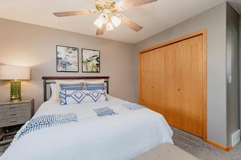 4284 39 1/2 Avenue S Fargo ND 58104