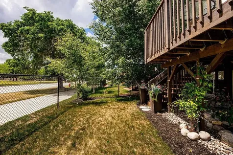 4284 39 1/2 Avenue S Fargo ND 58104
