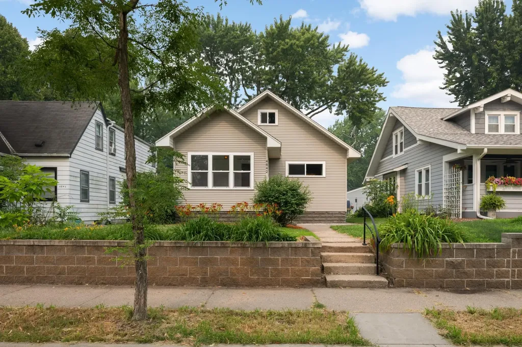 4842 34th Avenue S Minneapolis MN 55417