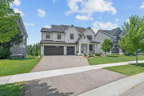 5054 Boulder Lane Chaska MN 55318