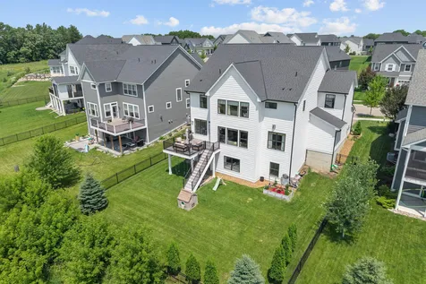 5054 Boulder Lane Chaska MN 55318
