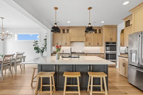 5054 Boulder Lane Chaska MN 55318