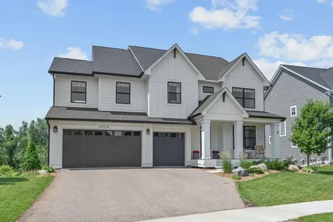 5054 Boulder Lane Chaska MN 55318