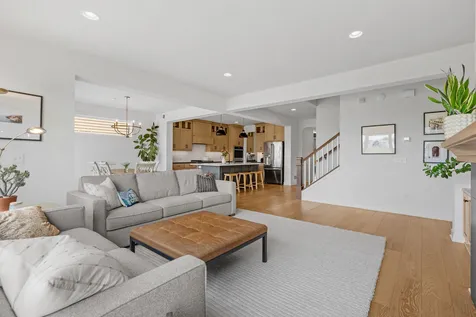 5054 Boulder Lane Chaska MN 55318