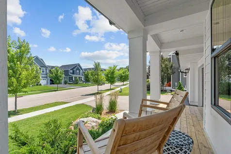 5054 Boulder Lane Chaska MN 55318