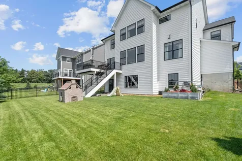 5054 Boulder Lane Chaska MN 55318