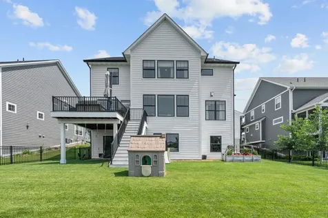 5054 Boulder Lane Chaska MN 55318