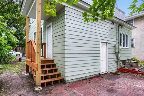 1092 25th Avenue SE Minneapolis MN 55414