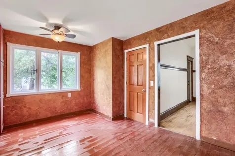 1092 25th Avenue SE Minneapolis MN 55414