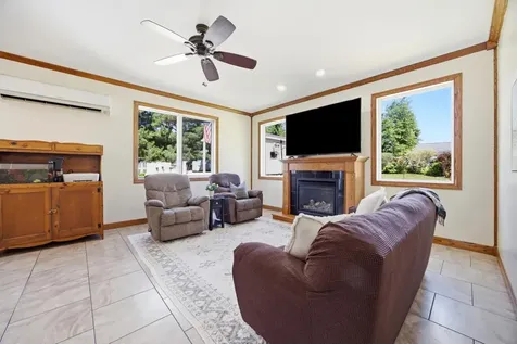 728 Lake Forest Circle Detroit Lakes MN 56501