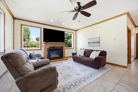 728 Lake Forest Circle Detroit Lakes MN 56501