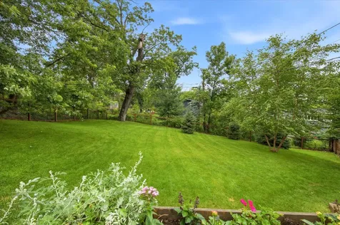 301 Ardmore Drive Golden Valley MN 55422