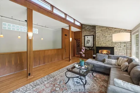 301 Ardmore Drive Golden Valley MN 55422