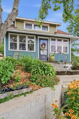 866 Arkwright Street Saint Paul MN 55130