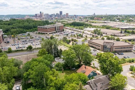 866 Arkwright Street Saint Paul MN 55130